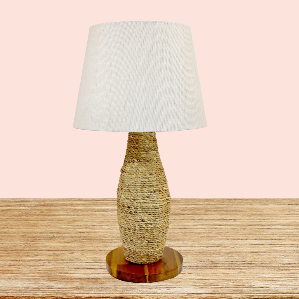 Chan Den Luc Binh Sarah