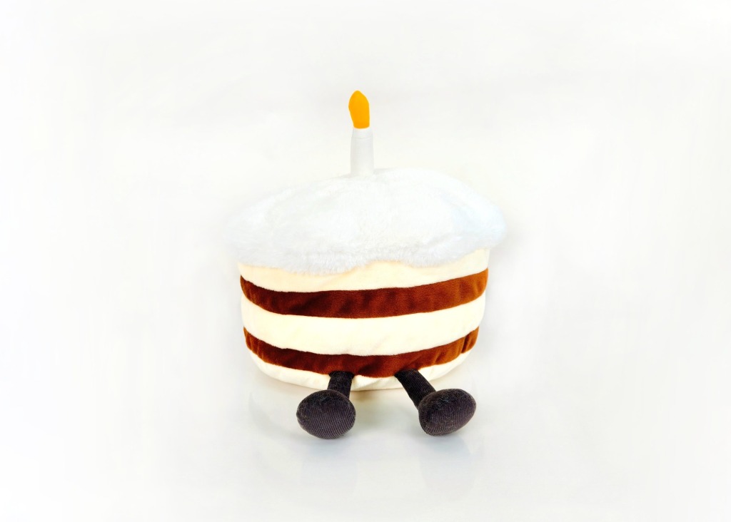 Sweet Mochi Cake Plush Toy 140x100
